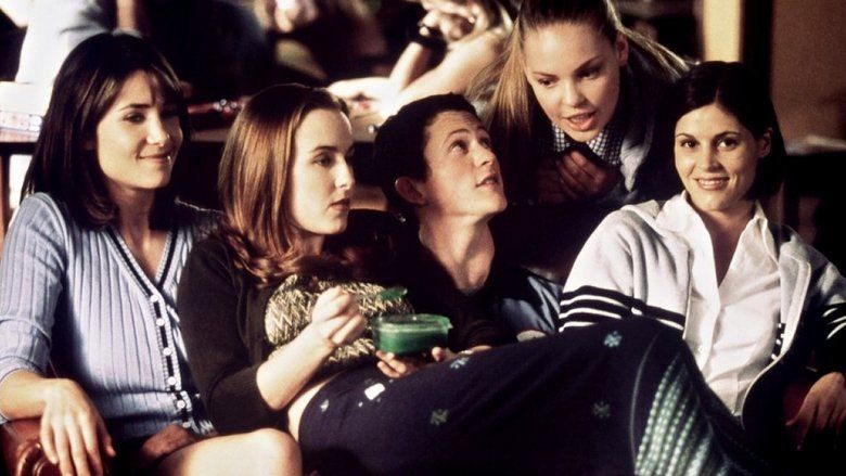 100 Girls movie scenes