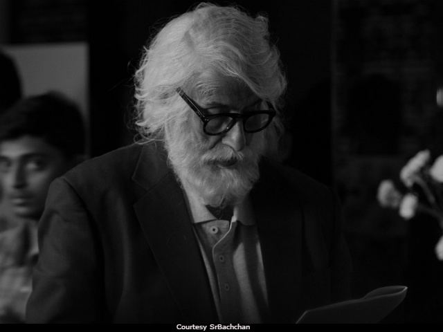 102 Not Out Amitabh Bachchan Shares His Real First Look From Film