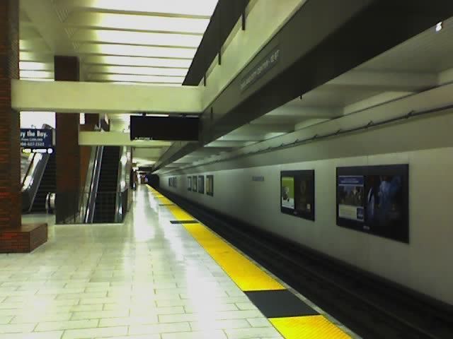 12th Street Oakland City Center station