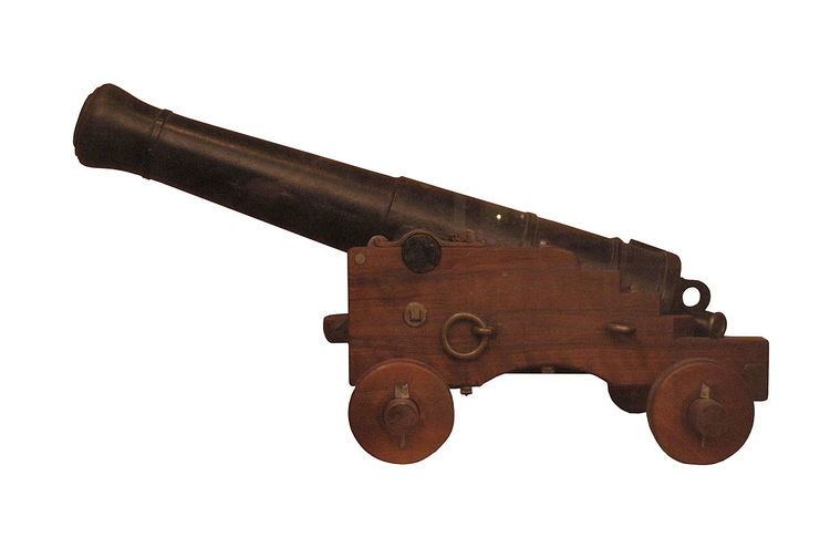 18-pounder short gun