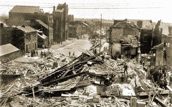 1896 St. Louis–East St. Louis tornado St Louis tornado blew 80 miles an hour 1896 Click Americana