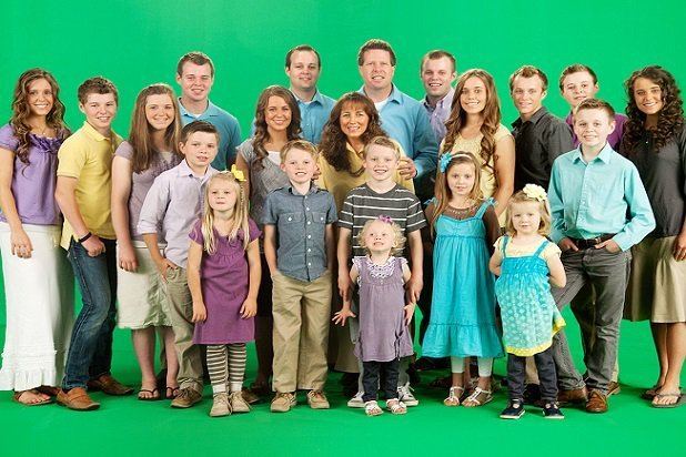 19 Kids and Counting Why Hasn39t TLC Canceled the Duggars39 3919 Kids and Counting39