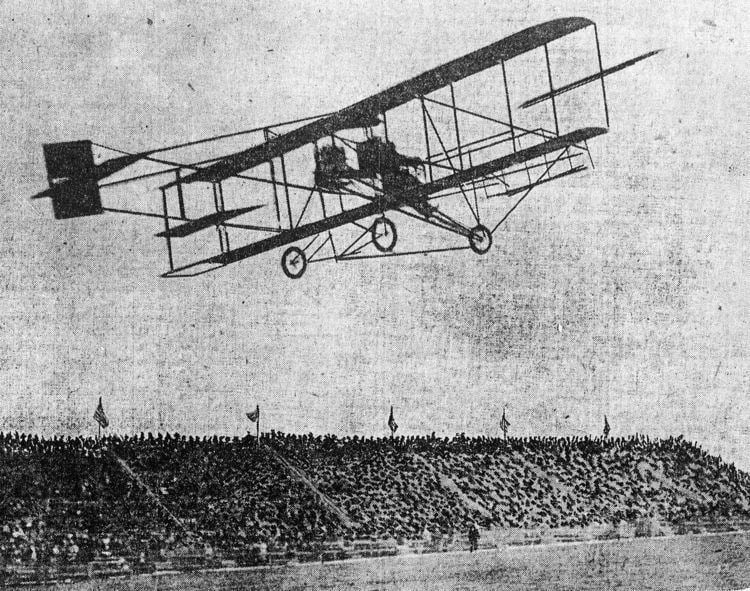 1910 in aviation