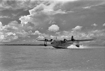 1939 Imperial Airways flying boat ditching httpsuploadwikimediaorgwikipediacommonsthu