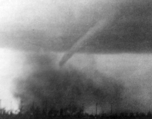 1947 Glazier–Higgins–Woodward tornadoes April 9 1947 The Woodward Tornado Stormstalker
