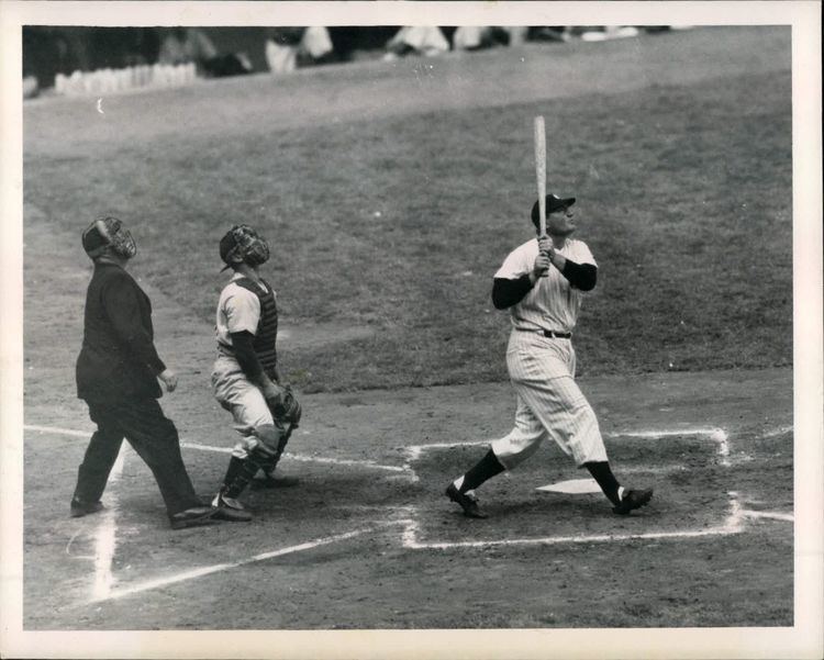 1950 World Series Lot Detail 1950 New York Yankees Philadelphia Phillies World