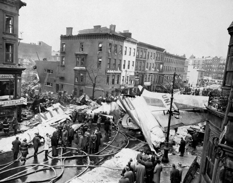 1960 New York mid-air collision 1960 New York City plane crash A look back