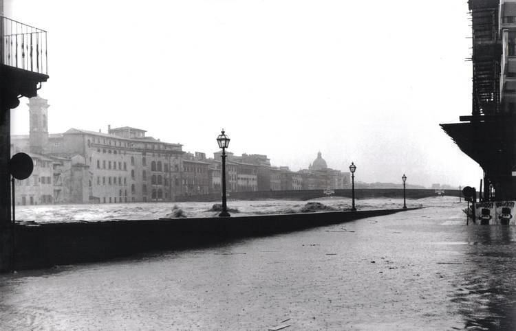 1966 flood of the Arno The Arno River and the 1966 flood