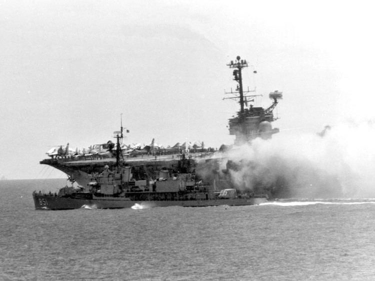 1967 USS Forrestal fire