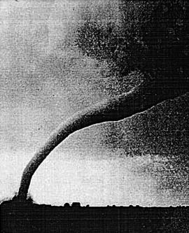 1968 Tracy tornado httpsuploadwikimediaorgwikipediacommonsthu