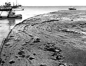 1969 Santa Barbara oil spill wwwpophistorydigcomwpcontentuploads201602a
