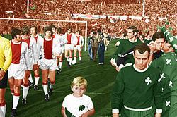 1970–71 European Cup httpsuploadwikimediaorgwikipediacommonsthu