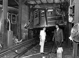 1991 Union Square derailment httpsuploadwikimediaorgwikipediaenthumb3