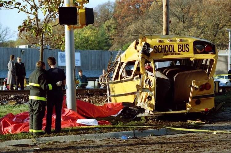 1995 Fox River Grove bus–train collision 20 years after Fox River Grove bus accident difficult emotions linger