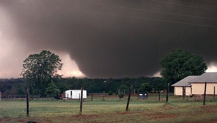 1999 Bridge Creek–Moore tornado May 3 1999 My Story Behind the Storms