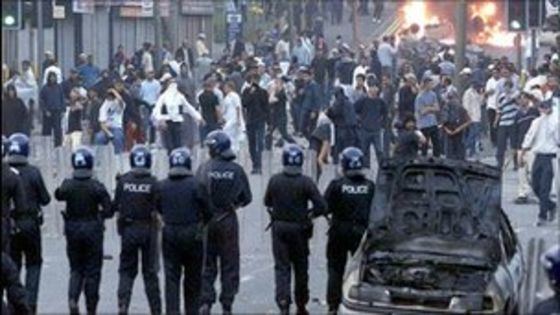 2001 Bradford riots Bradford still deeply segregated after riot in 2001 BBC News