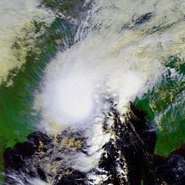2002 West Bengal cyclone httpsuploadwikimediaorgwikipediacommonsthu