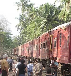 2004 Sri Lanka tsunami train wreck Tsunami Train Wreck Heather Bosch Special Coverage