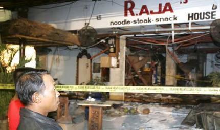 2005 Bali bombings First Australians return from Bali War on Terror Features In Depth