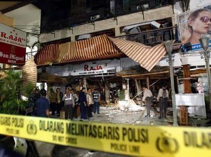2005 Bali bombings wwwtheagecomauffximage200510020210bali2wi