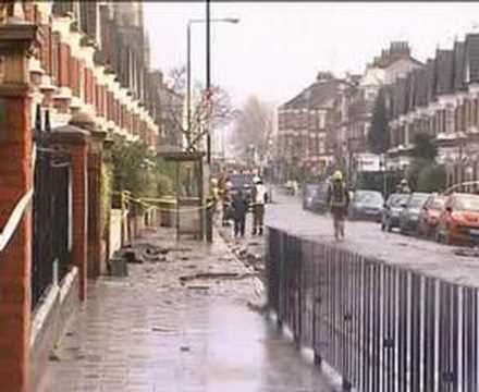 2006 London tornado London Tornado Channel4 News YouTube