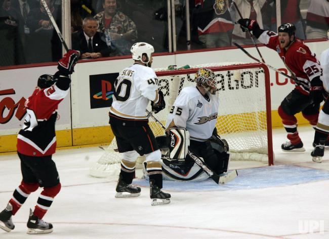 2007 Stanley Cup Finals 2007 STANLEY CUP FINALS GAME THREE ANAHEIM DUCKS VS OTTAWA SENATORS