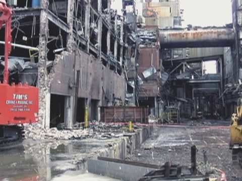 2008 Georgia sugar refinery explosion Inferno Dust Explosion at Imperial Sugar YouTube