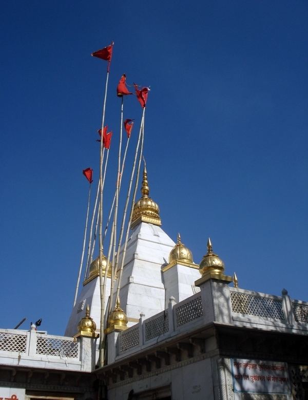 2008 Naina Devi temple stampede