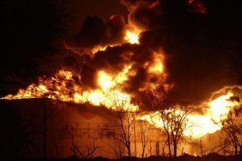 2009 Jaipur fire Five killed 150 injured in Jaipur oil depot fire Rediffcom India