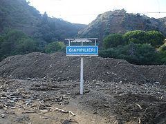 2009 Messina floods and mudslides httpsuploadwikimediaorgwikipediacommonsthu