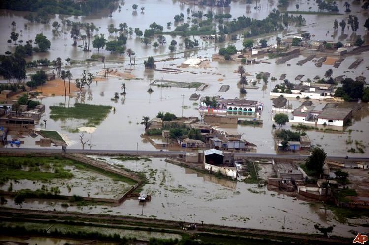 2010 Pakistan floods Xtreme Weather Case Study Pakistani Floods in 2010 The