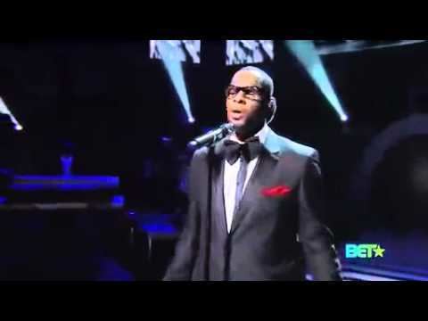 2010 Soul Train Music Awards R Kelly preforms at the 2010 Soul Train Awards YouTube