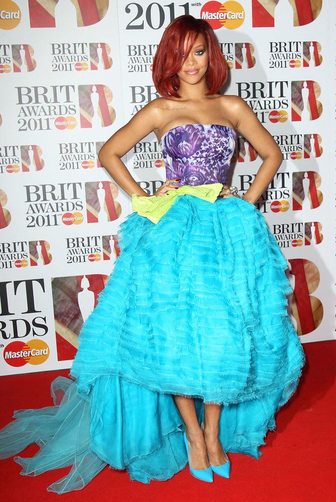 2011 Brit Awards Red Carpet Fashion 2011 Brit Awards The Huffington Post