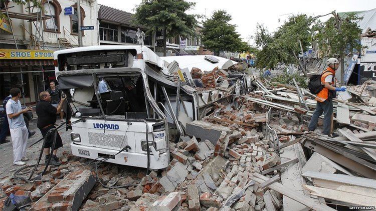2011 Christchurch earthquake BBC News In pictures Earthquake rocks Christchurch