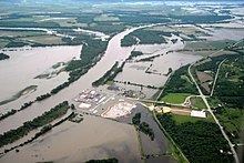 2011 Missouri River Flood httpsuploadwikimediaorgwikipediacommonsthu
