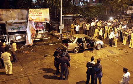 2011 Mumbai bombings Militant Groups Would Benefit if Pakistan is Blamed for Latest