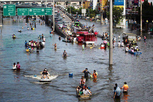 2011 Thailand floods Thailand Flooding November 2011 Tha Mai