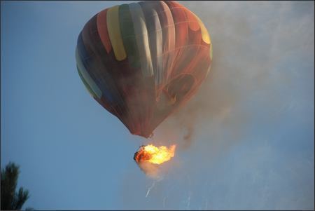 2012 Carterton hot air balloon crash 4bpblogspotcomoezCcRTokZYTxRjuUSdDvIAAAAAAA