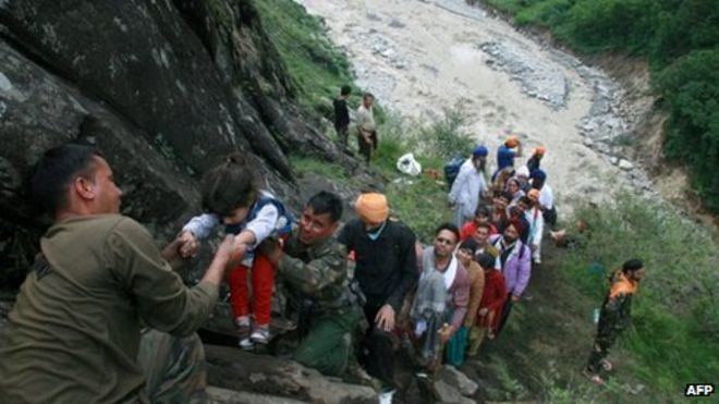2013 North India floods North India floods Army leads rescue operations BBC News