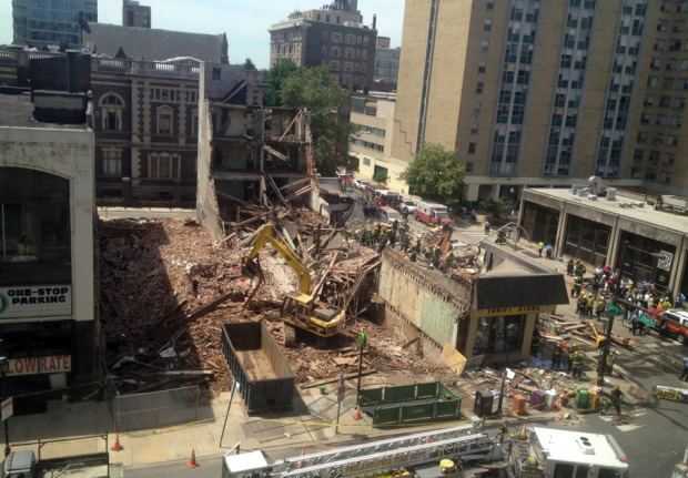 2013 Philadelphia building collapse Shocking Footage Shows Aftermath of Building Collapse in