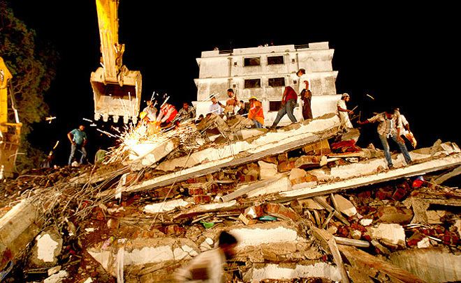 2013 Thane building collapse media2intodayinindiatodayimagesstoriesthane