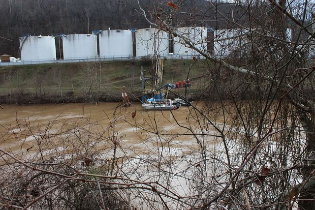 2014 Elk River chemical spill Gusher of Cash Follows Chemical Spill OpenSecrets Blog