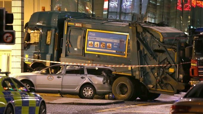 2014 Glasgow bin lorry crash Hundreds attend funeral of school teacher killed in bin lorry