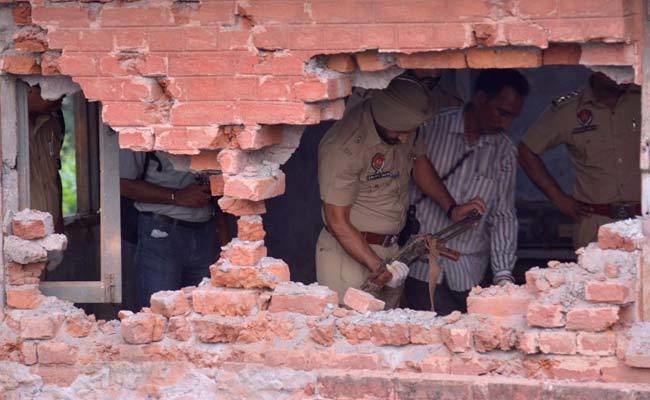 2015 Gurdaspur attack Terrorists in Gurdaspur Attack Were Muslim Police