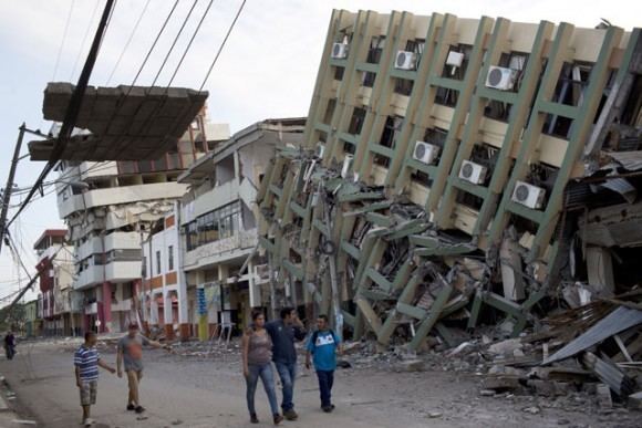 2016 Ecuador earthquake Earthquake devastates Ecuador Ecuador earthquake photoMojo