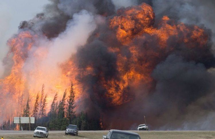 2016 Fort McMurray Wildfire Fort McMurray wildfire could hurt 2016 Q2 results for some Canadian