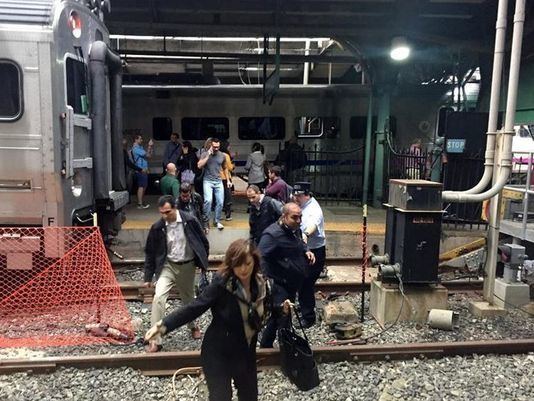 2016 Hoboken train crash Hoboken train crash Social media from the scene