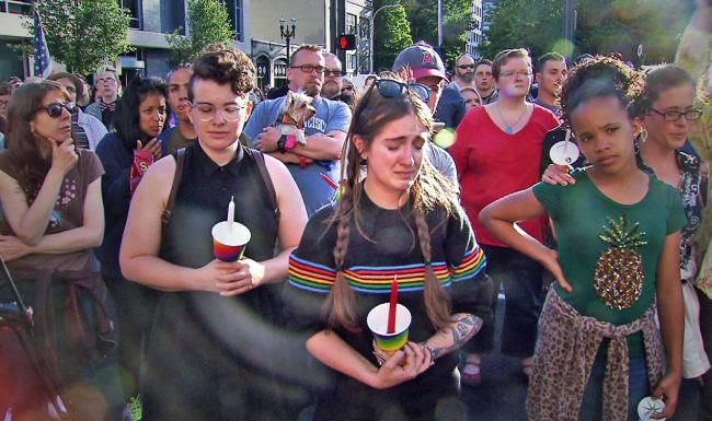 2016 Orlando nightclub shooting Hundreds attend local vigils for Orlando shooting victims