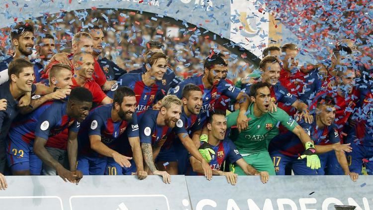 2016 Supercopa de España Supercopa de Espaa Arda y Messi se la entregan al Barcelona