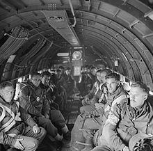 2nd Parachute Brigade (United Kingdom) httpsuploadwikimediaorgwikipediacommonsthu